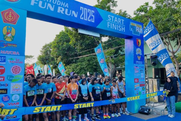 Momen HUT ke-80 TNI, Kapolres Kediri Ikuti Wira Yudha Fun Run 8K