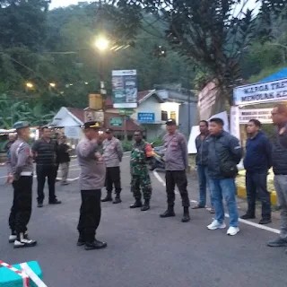 Kapolsek Prigen Pimpin Apel Pengamanan Panggung Hiburan dan Do’a Bersama