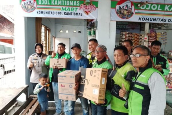 Wujud Kemitraan Humanis Polri dan Komunitas Ojol, Polres Pasuruan Luncurkan Gerai Ojol Kamtibmas Mart dan Auto